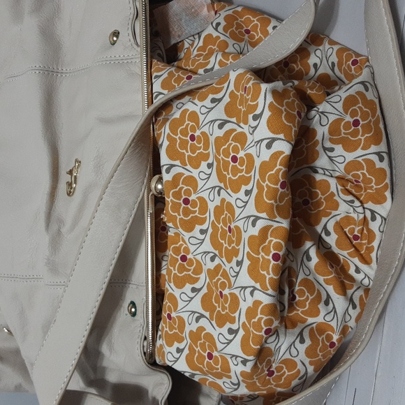 EMMA FOX Adjustable Side Cream Dressage Frame  Shoulderbag - Picture 13 of 16